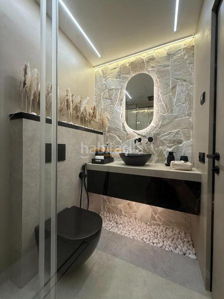 Foto 7ac6086d-24cb-4a6e-954e-0cc58ba1d34e. Pis a Barrio del Centro Alicante