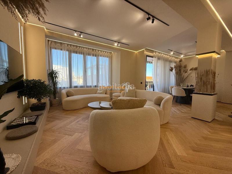 Foto bd27bf27-4c2d-4d50-a7a7-388850706df0. Pis a Barrio del Centro Alicante