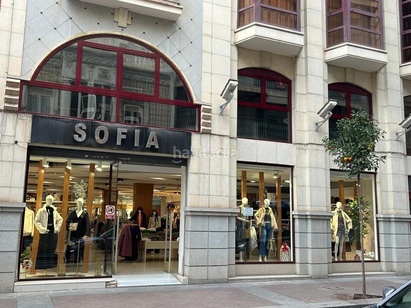 Foto 2515c440-f3c7-4d8f-a37e-398f7d5dec7c. Rent business premise in Centro Elche / Elx