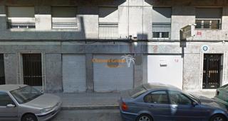 Location Local commercial à Plaza Crevillente - Antiguos Juzgados - El Asilo. Se alquila excelente local comercial