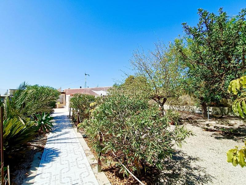 Foto 9182369f-ab25-4c2a-ab05-4a81fdc570ec. Masia amb aparcament a Abanilla