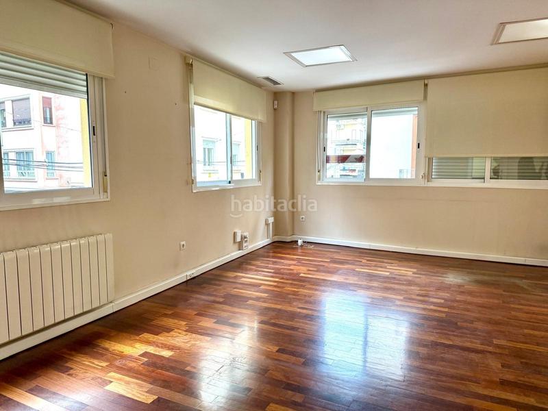 Foto 27d4788a-f26b-4ce4-aac9-afcbf9abbd27. Rent apartment with heating in Barrio del Centro Alicante