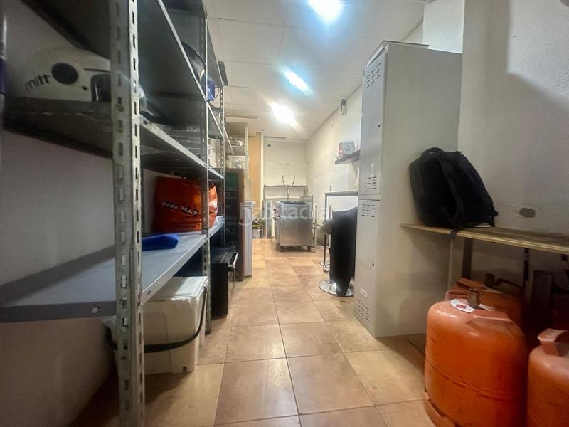 Foto f6414c75-e5c2-4933-b36b-a3afb05a6ef4. Location local commercial dans Centro San Juan de Alicante