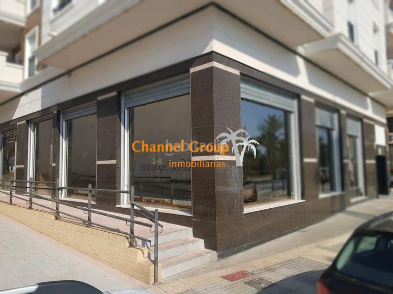 Foto c3906623-4191-485b-8276-5aee82d953dc. Local comercial se vende o alquila lujoso local en Elche / Elx