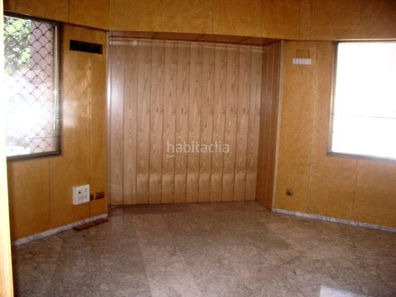 Foto fadbfae8-3b0e-4f69-972e-343ee61e06b6. Rent business premise in Reina Victoria - Miguel Hernández Elche / Elx