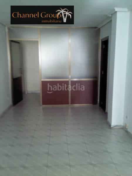 Foto 1f0ea641-671e-46a8-b8ac-c248eb2f8456. Location local commercial dans Reina Victoria - Miguel Hernández Elche / Elx