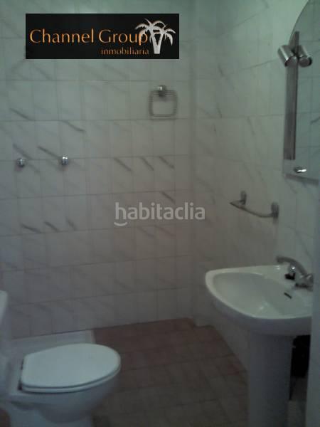 Foto d28fce14-f860-4fb6-b231-961d339d0b4f. Location local commercial dans Reina Victoria - Miguel Hernández Elche / Elx