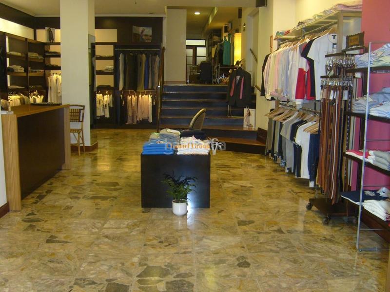 Foto ece4ef65-35e6-484d-b571-86c2b419ea05. Lloguer local comercial a Centro Elche / Elx