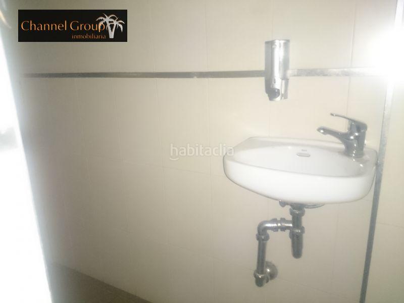 Foto 8158c039-f5c7-4c27-b1c3-1d7c0e12e341. Location local commercial dans Centro Elche / Elx