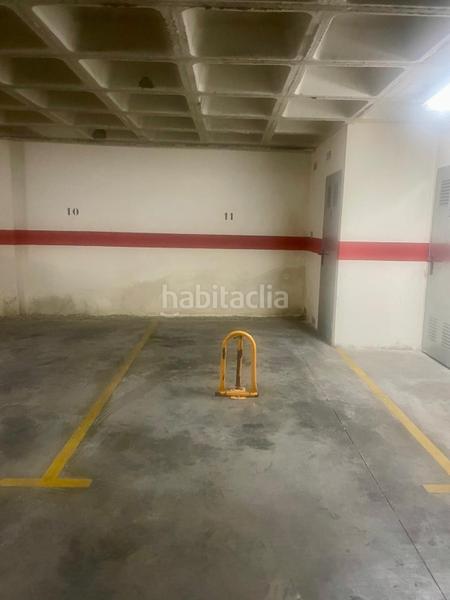 Foto 3ce4c53b-cb92-4f2c-a163-a6a9b37455e6. Aparcament cotxe a Mercado Alicante