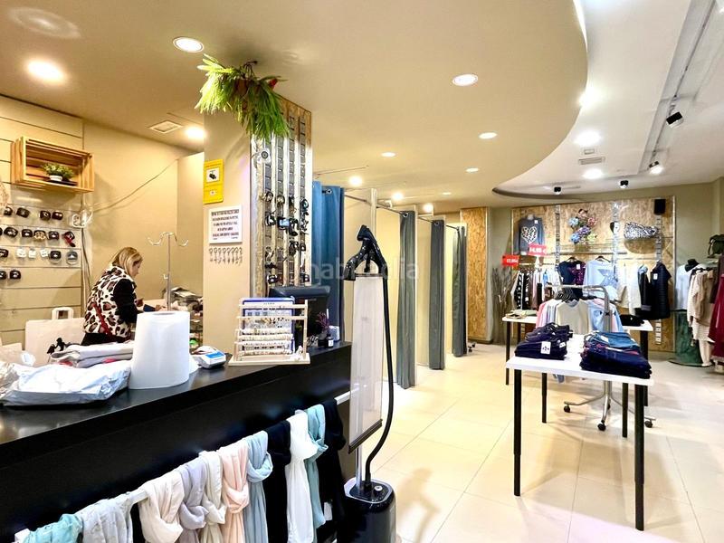 Foto ef8b94ef-018f-4413-84b1-2f7ecfeb3350. Traspaso local comercial local en alquiler con traspaso alfonso el sabio en Alicante