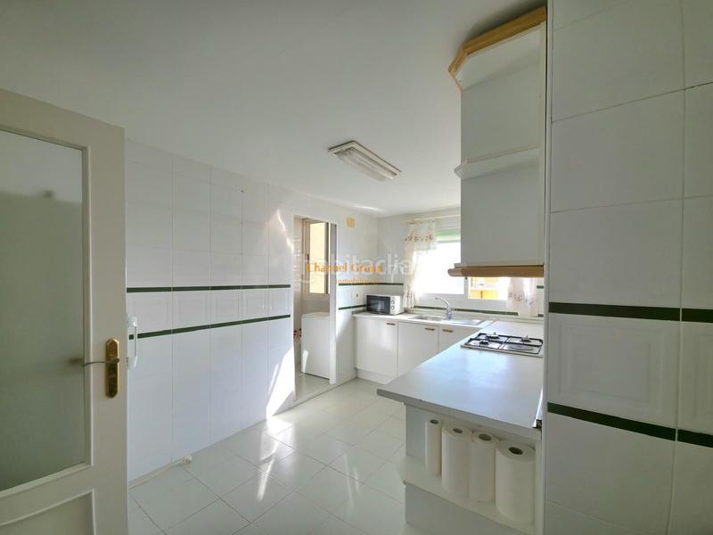 Foto 7307e748-9f85-4577-ae00-fbcc9ab0bff6. Apartamento en Playa Muchavista Campello (el)