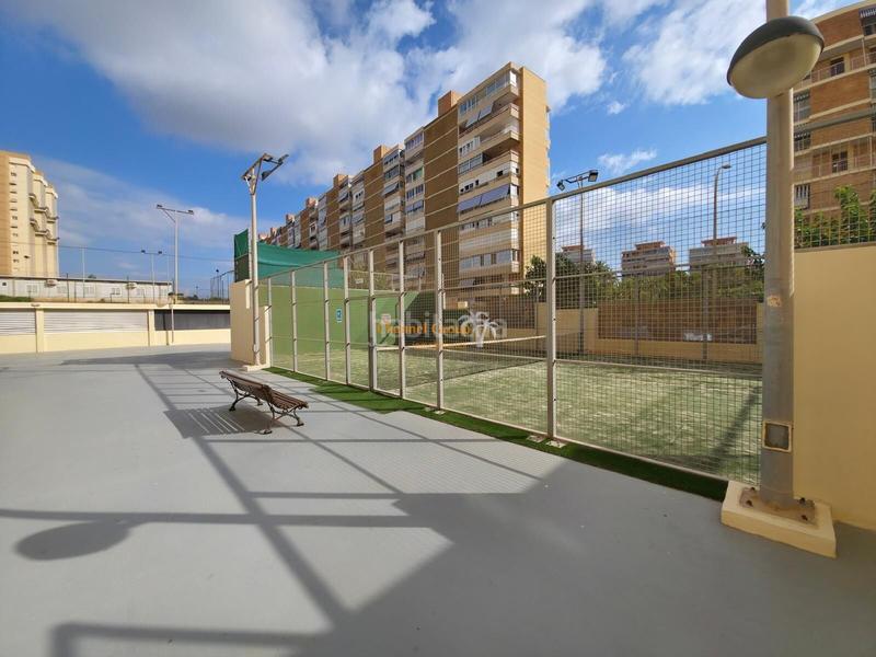 Foto 7096a1e4-cd6f-44e1-b51d-7d7d4628e70c. Appartement mit parking in Playa Muchavista Campello (el)