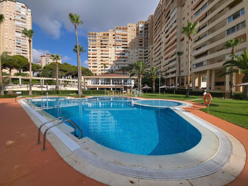 Foto c9567ba5-18f6-4274-b8c2-f16e915fb9dd. Appartement mit parking in Playa Muchavista Campello (el)