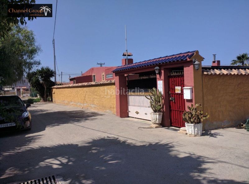 Foto 2b3fe1db-3289-4e84-b6b1-5b2483fcf1dd. Xalet amb piscina a Dolores