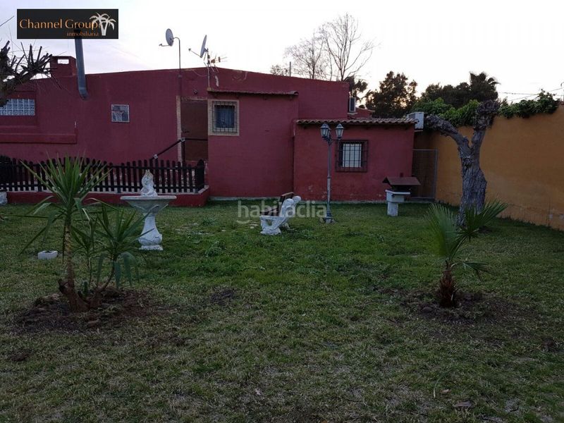 Foto 98e7febf-6e1c-43c2-8da9-c5cf61986a8e. Xalet amb piscina a Dolores