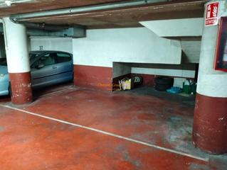 Alquiler Parking coche en Reina Victoria - Miguel Hernández. Se alquila plaza de garaje zona puente la virgen