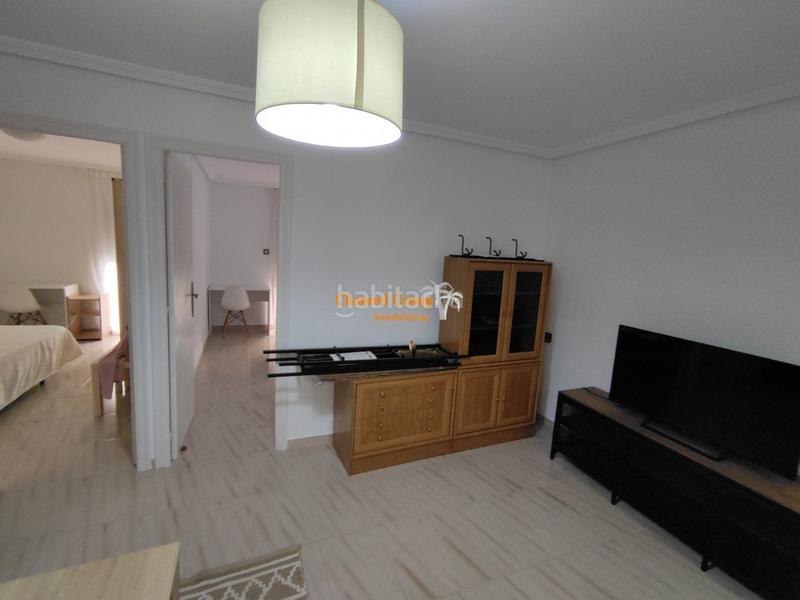 Foto 6efcb724-b48c-4df3-b8bf-ff3c1f4fc136. Apartment in Plaza Crevillente - Antiguos Juzgados - El Asilo Elche / Elx