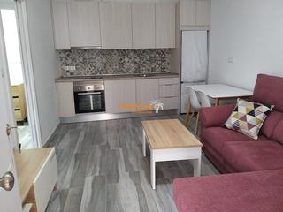Location Studio à Peña de las Águilas. Se alquila estudio con piscina comunitaria y barbacoa