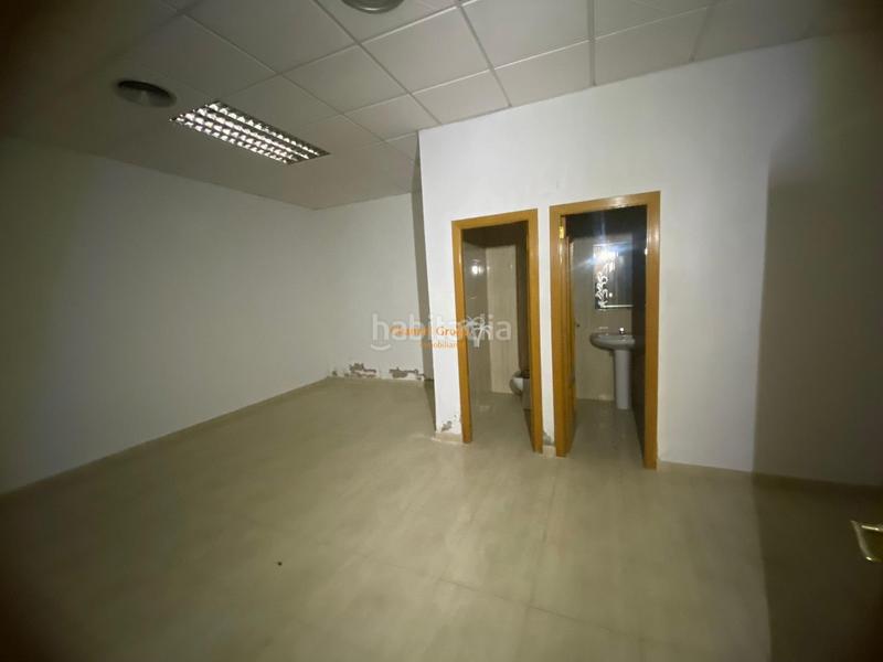 Foto 34f49404-b138-4559-8e46-02ea5af5dd1c. Alquiler local comercial  en alquiler a pie de calle en elche! en Elche / Elx