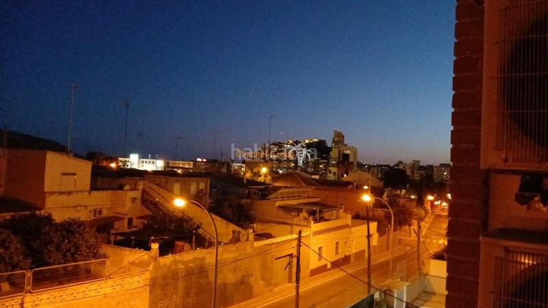 Foto 37e55df4-f4e6-4746-9c72-78c478ac54b0. Piccolo appartamento con parcheggio in Vistahermosa Alicante