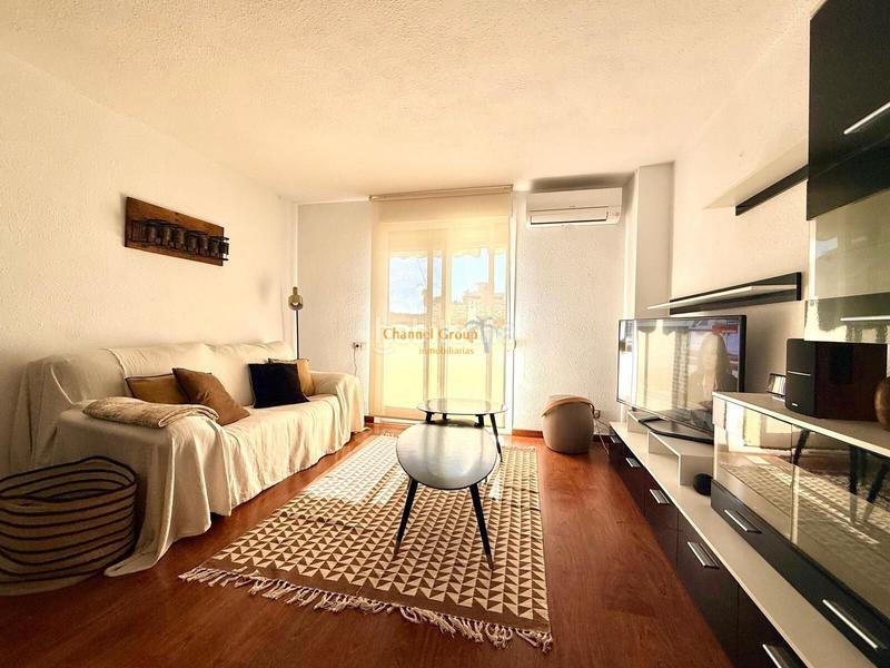 Foto b37e4f13-a420-4629-ab22-80797eaa44af. Piccolo appartamento con parcheggio in Vistahermosa Alicante