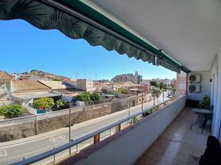 Apartament a Vistahermosa. Se vende piso de 3 habitaciones con parking terraza y vista al c