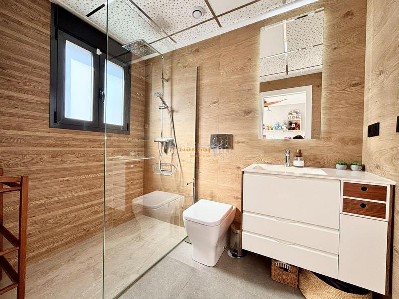 Foto a059a5b4-ec4c-48a9-8bac-b428ec153d76. Casa a schiera con parcheggio piscina in Los Secanos Guardamar del Segura