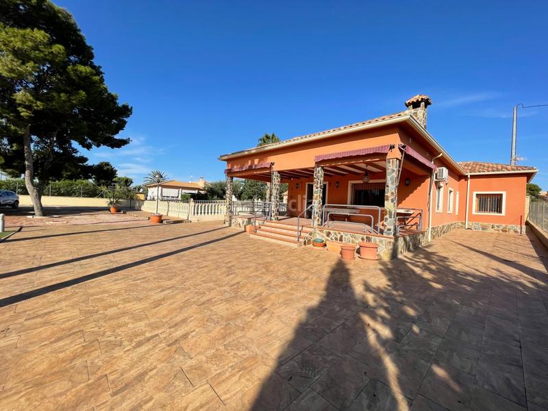 Foto ea5ccad2-a013-410a-a62e-574ea1797a69. Miete chalet mit heizung pool in Peña de las Águilas Elche / Elx