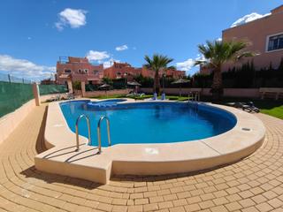 Maison jumelée à Montesinos (Los). Quad house con piscina comunitaria en los montesinos