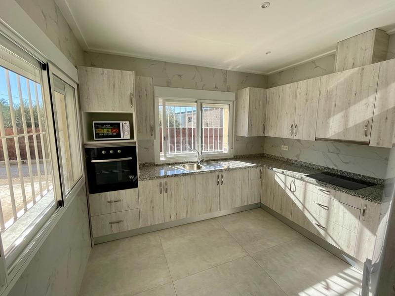 Foto 5f2a51fc-0665-4dbb-bcc4-23a1e9911620. Alquiler casa alquiler chalet recien reformado !!!!!! en Elche / Elx