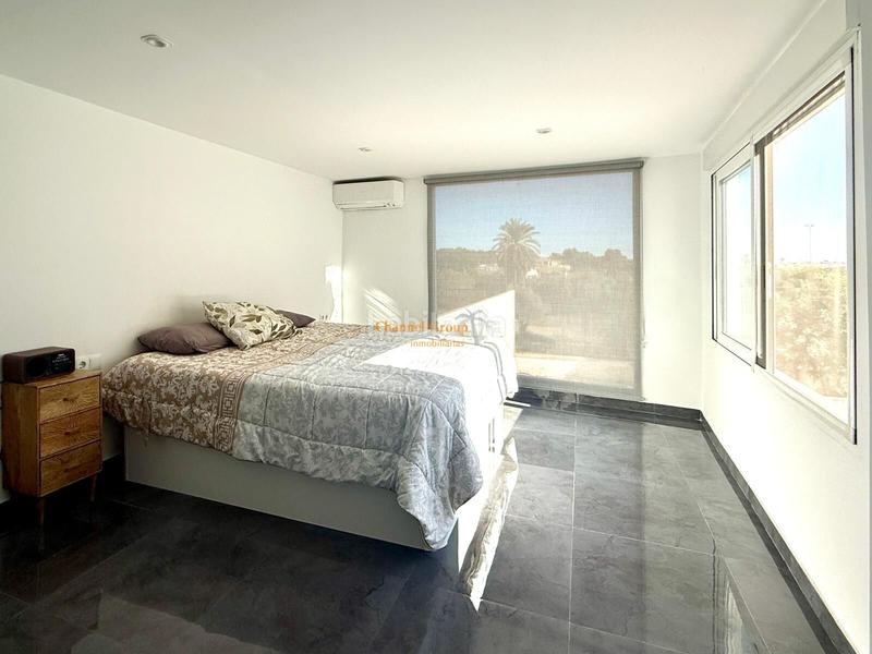 Foto d68e5d3a-89bb-44db-91b3-ef321e29021f. Chalet avec parking piscine dans Santa Faz Alicante