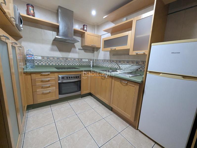 Foto 46d4aa5f-52f0-40d6-b2f1-d9d1dafbb9e5. Rent flat in Reina Victoria - Miguel Hernández Elche / Elx