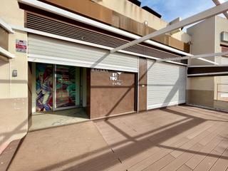 Business premise in Pedanías Este