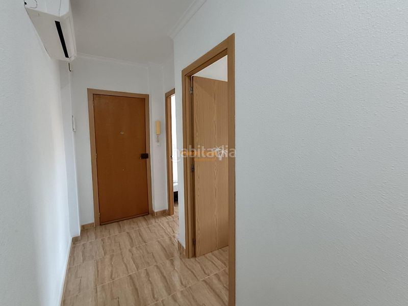 Foto 2af4bf70-d52f-4cdf-bf54-56e9dbba4ea8. Pis amb calefacció a Torrellano Elche / Elx