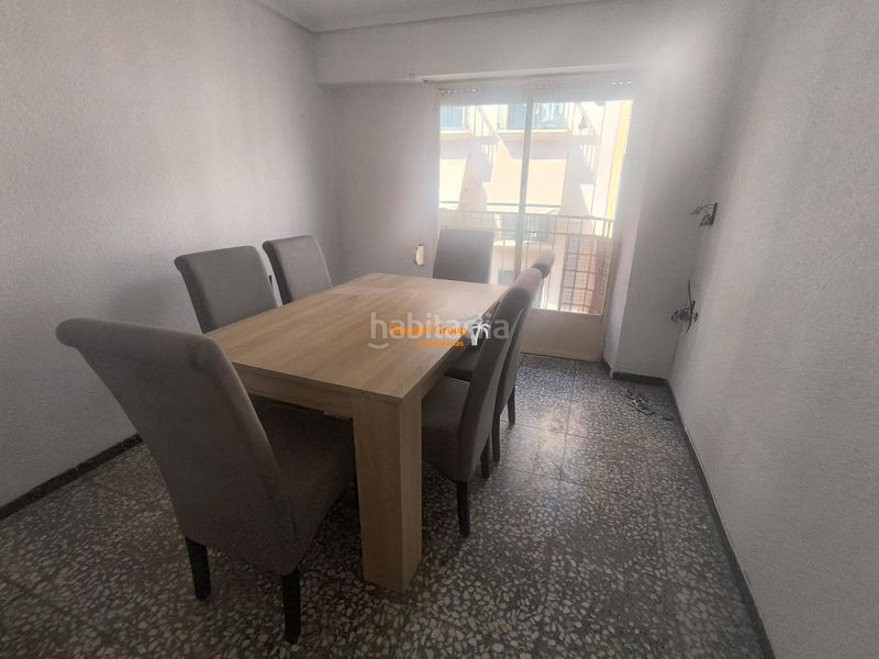 Foto cc6cadd1-9aa4-4c64-b013-ab63678a6650. Pis a Reina Victoria - Miguel Hernández Elche / Elx