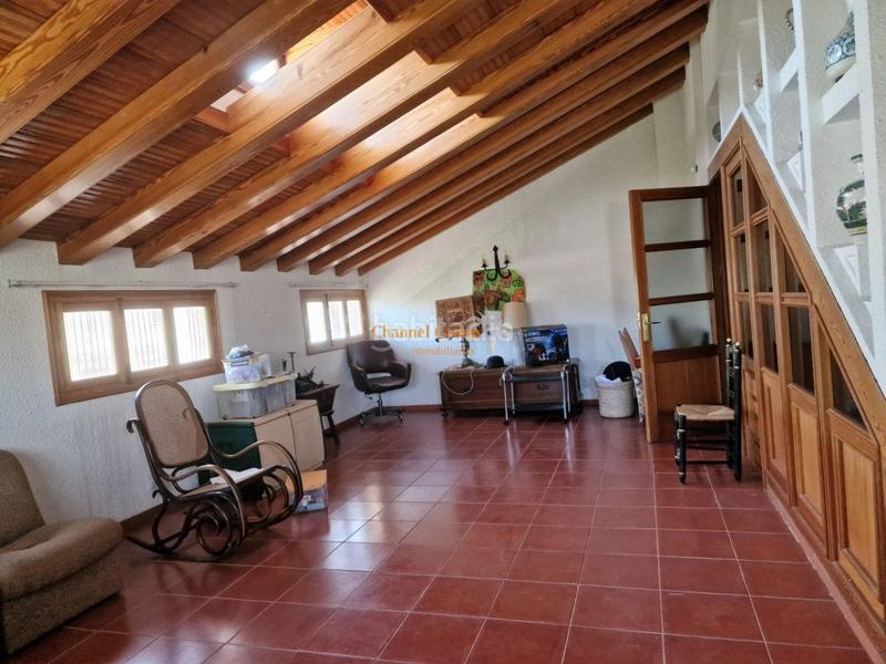 Foto b6432d39-7a67-4e49-8b18-5e556fbc2d30. Xalet amb piscina a Ciutat Jardí - Torreta Verdí Elche / Elx