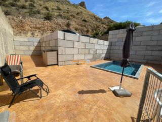 Bauernhof in Crevillente. Oportunidad única en plena montaña