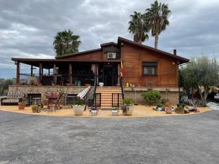 Xalet a Pedanías Oeste. Venta de chalet de diseño en una de las mejores zonas de  aspe