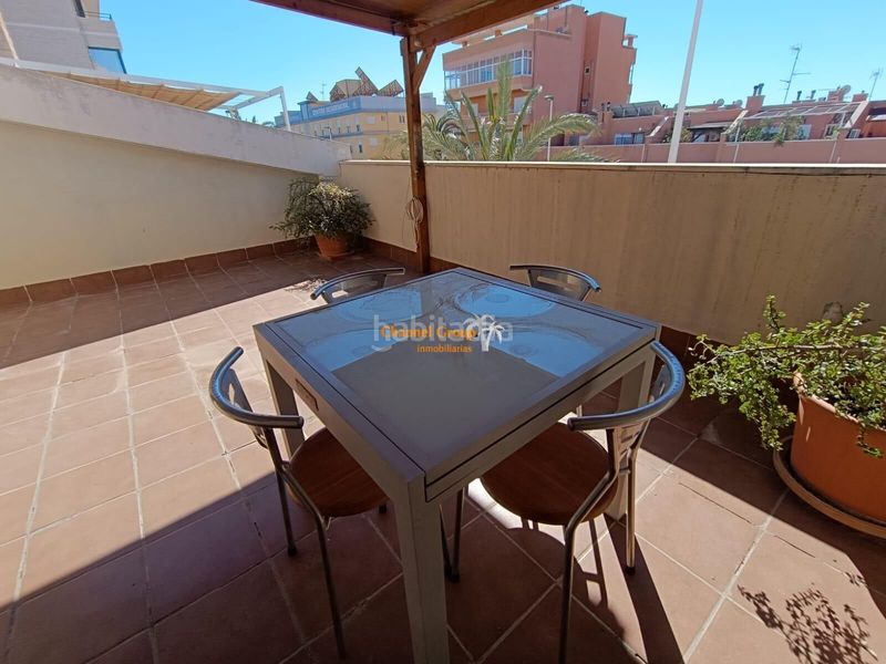 Foto 135837bf-56d0-415f-bb84-ae58af8c30fc. Casa amb calefacció aparcament a El Travaló - Martínez Valero Elche / Elx