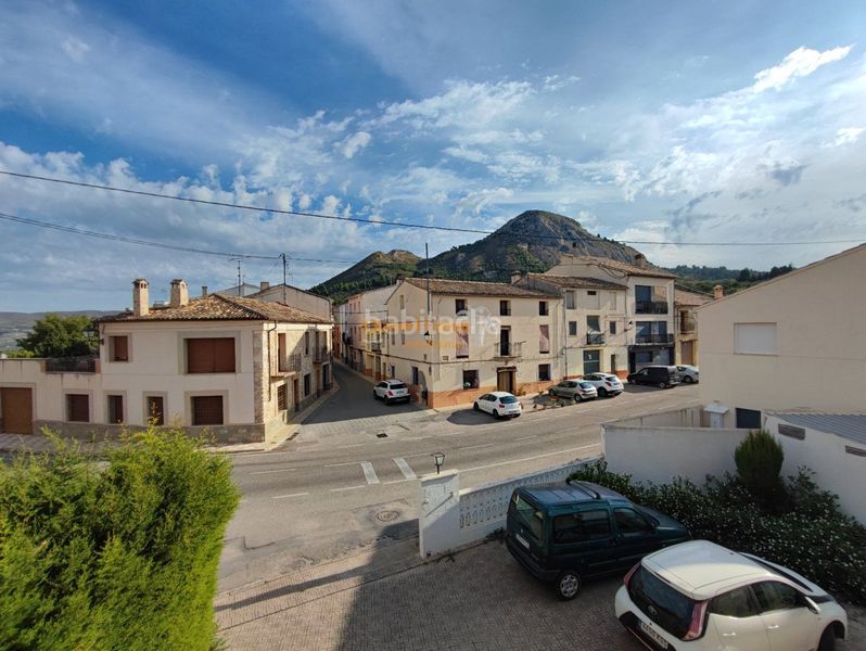Foto a2b65adb-25b7-4ccb-bd92-b9c929ca60f9. Masia a Benasau