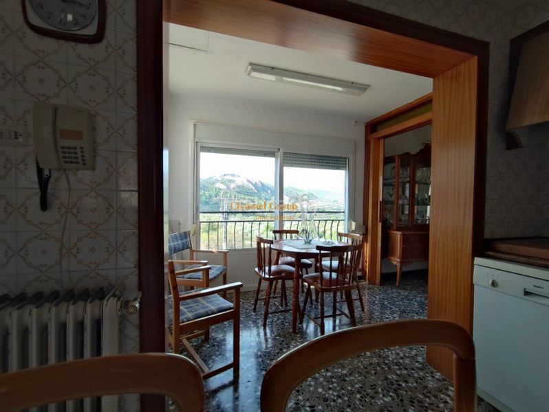 Foto b2b8dbda-8d26-4a4d-8d2d-a63ac703cc3a. Masia a Benasau