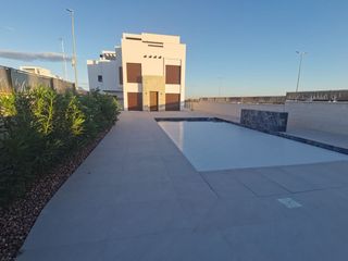 Chalet à Montesinos (Los)