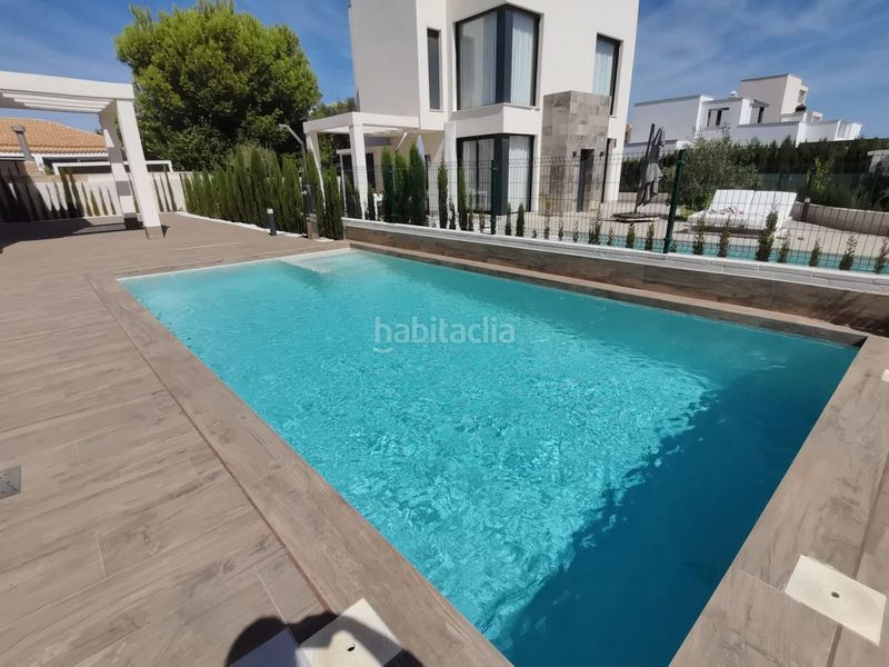 Foto bacf6b41-9cd4-43a5-803e-b637aadde866. Xalet amb piscina a Playa Honda San Bartolomé
