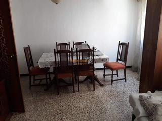 Pis a Reina Victoria - Miguel Hernández. Enorme piso en venta en el asilo!!