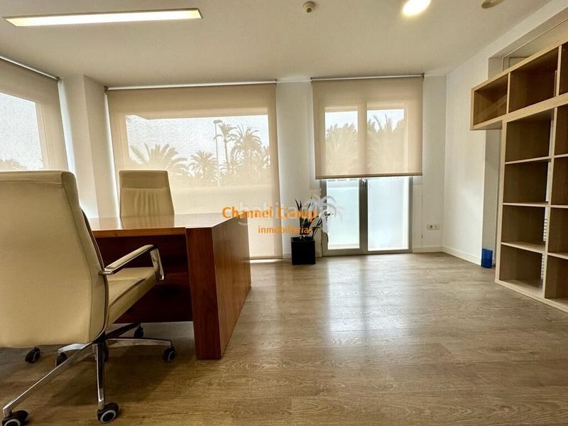 Foto aa933b47-c9a3-4ded-bf1f-e00a4c030190. Miete büro mit heizung in Centro Elche / Elx