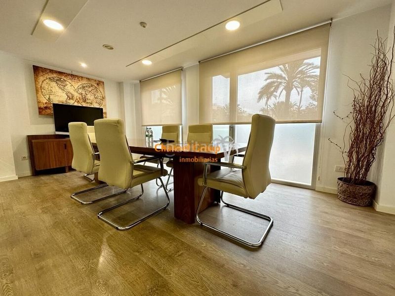 Foto ab77d55f-7a12-4bd6-9008-1b02b4e31418. Miete büro mit heizung in Centro Elche / Elx