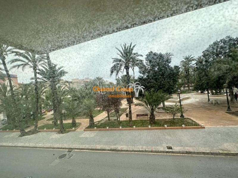 Foto b33ad628-b35c-42c5-b51c-5f9d74d4abaa. Miete büro mit heizung in Centro Elche / Elx
