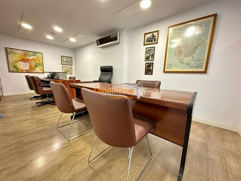 Foto e535a9f6-0d0f-40db-9d95-d5cf8c044d1e. Miete büro mit heizung in Centro Elche / Elx