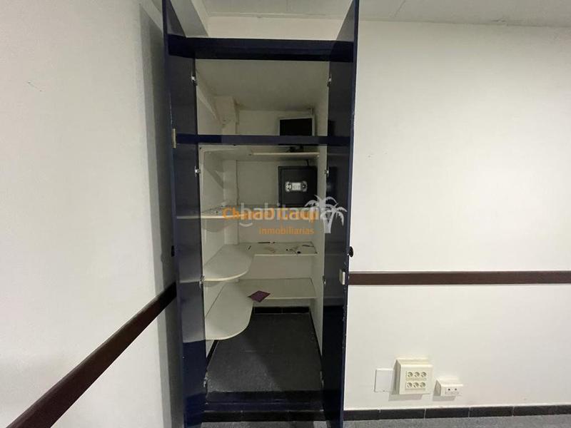 Foto b5ee1b9d-1e27-4321-9742-301b207fe355. Location bureau dans Centro Elche / Elx